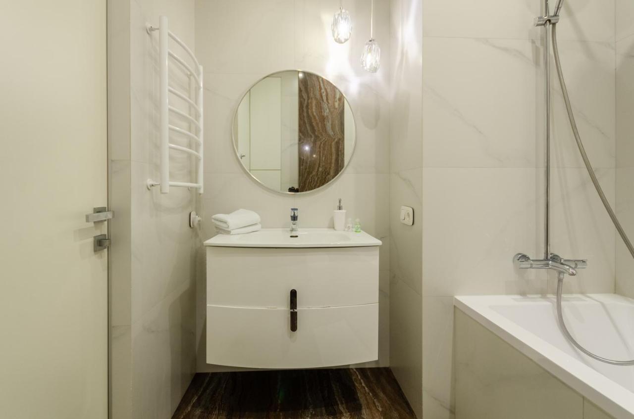 Petrovdom Apartaments 11-212 In Rc Central Park, 7 John Mccain Street Kiew Exterior foto